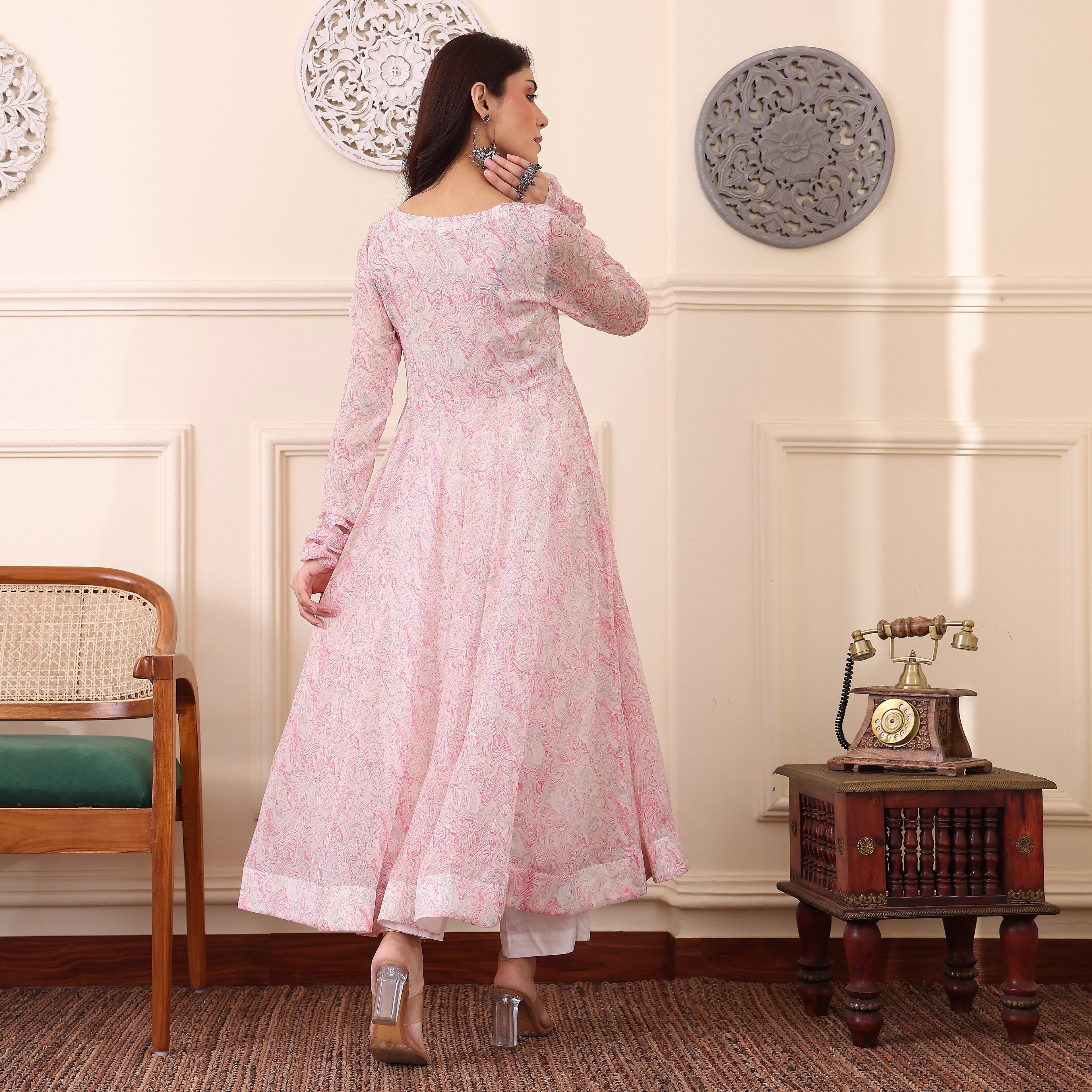 Raisha Georgette Kurta