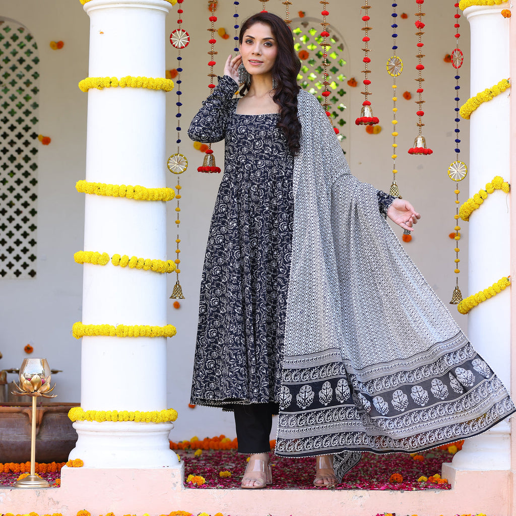 Amalkari Cotton Printed Set