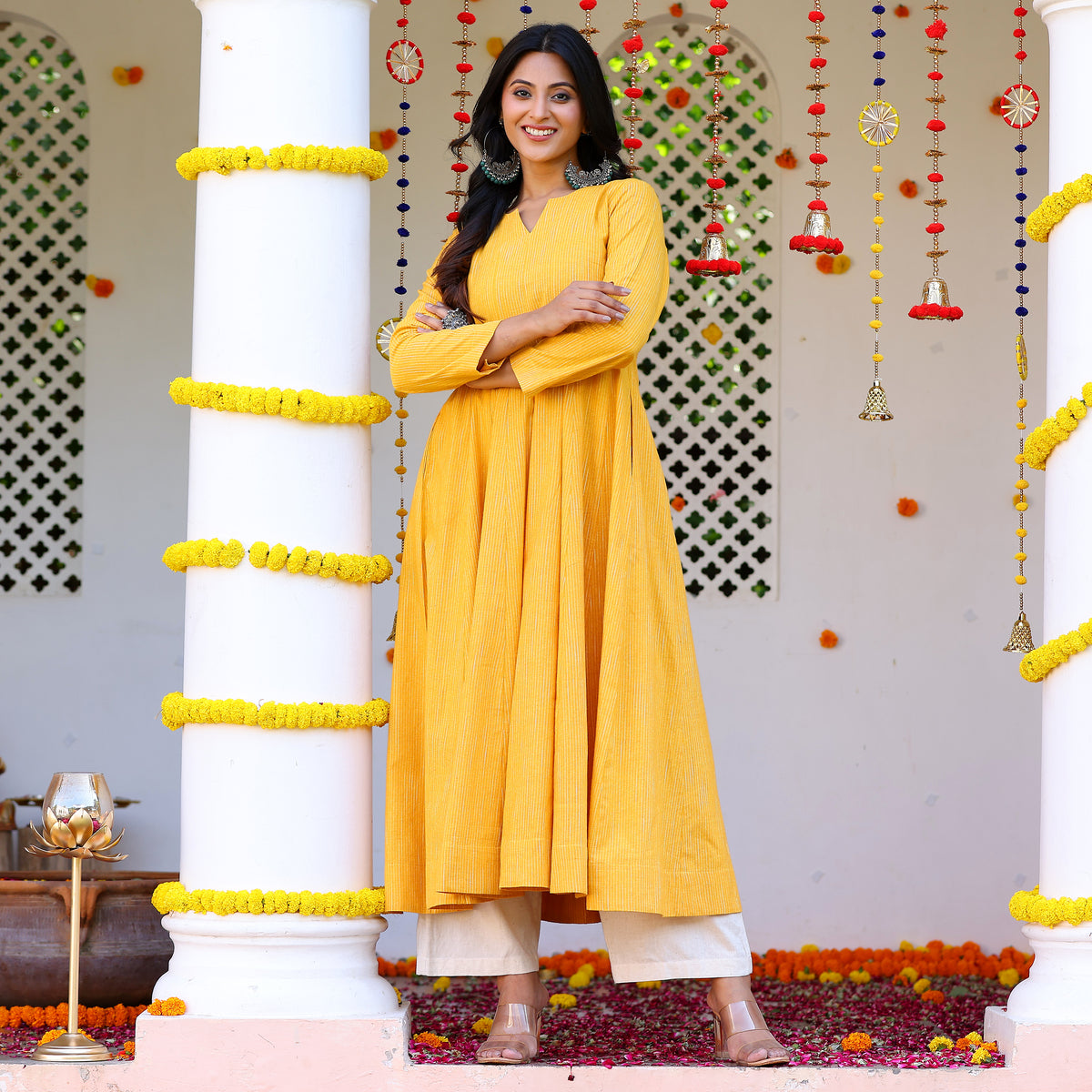Sehra Yellow Gher Kurta