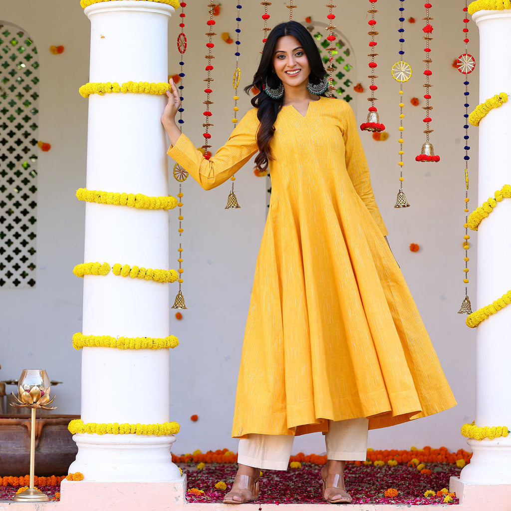 Sehra Yellow Gher Kurta