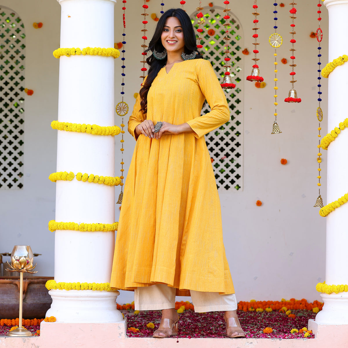 Sehra Yellow Gher Kurta