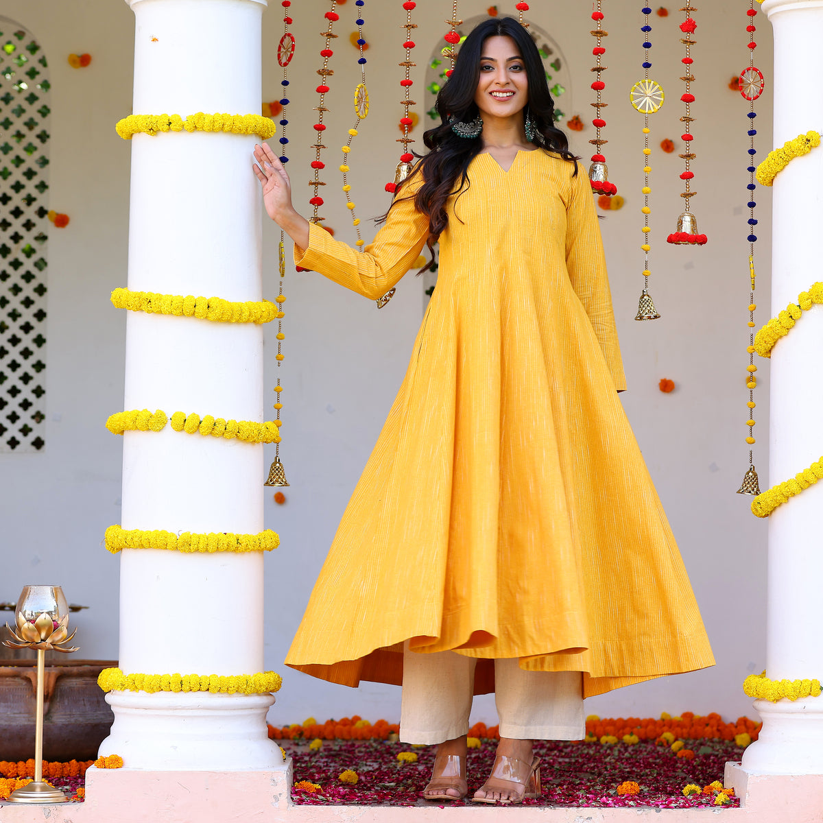 Sehra Yellow Gher Kurta