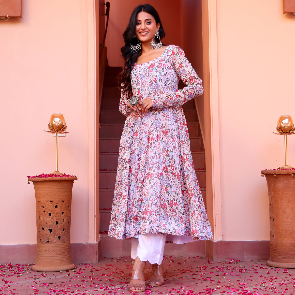 Juhi Kalidar Georgette Kurta