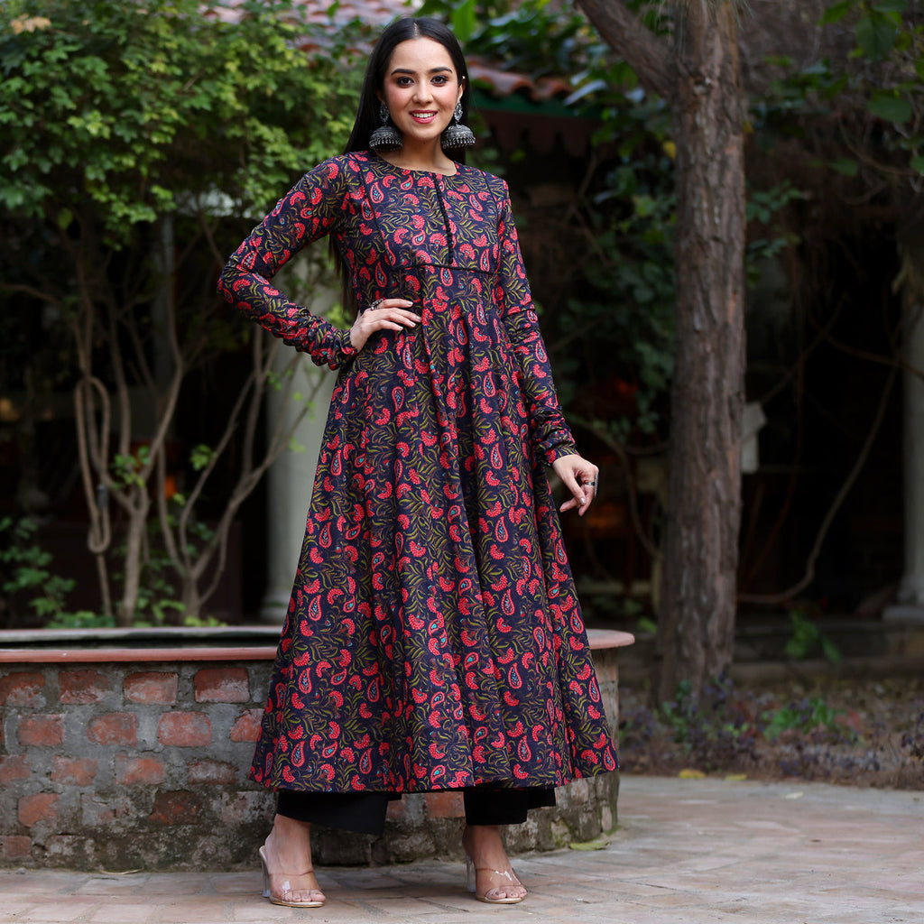 Veda paisley Gher Cotton Kurta
