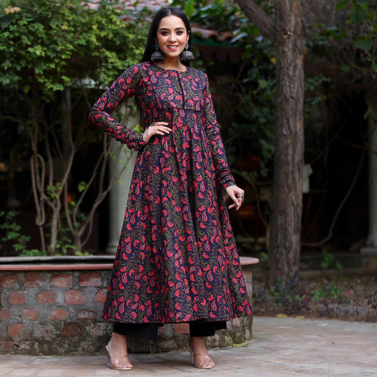 Veda paisley Gher Cotton Kurta