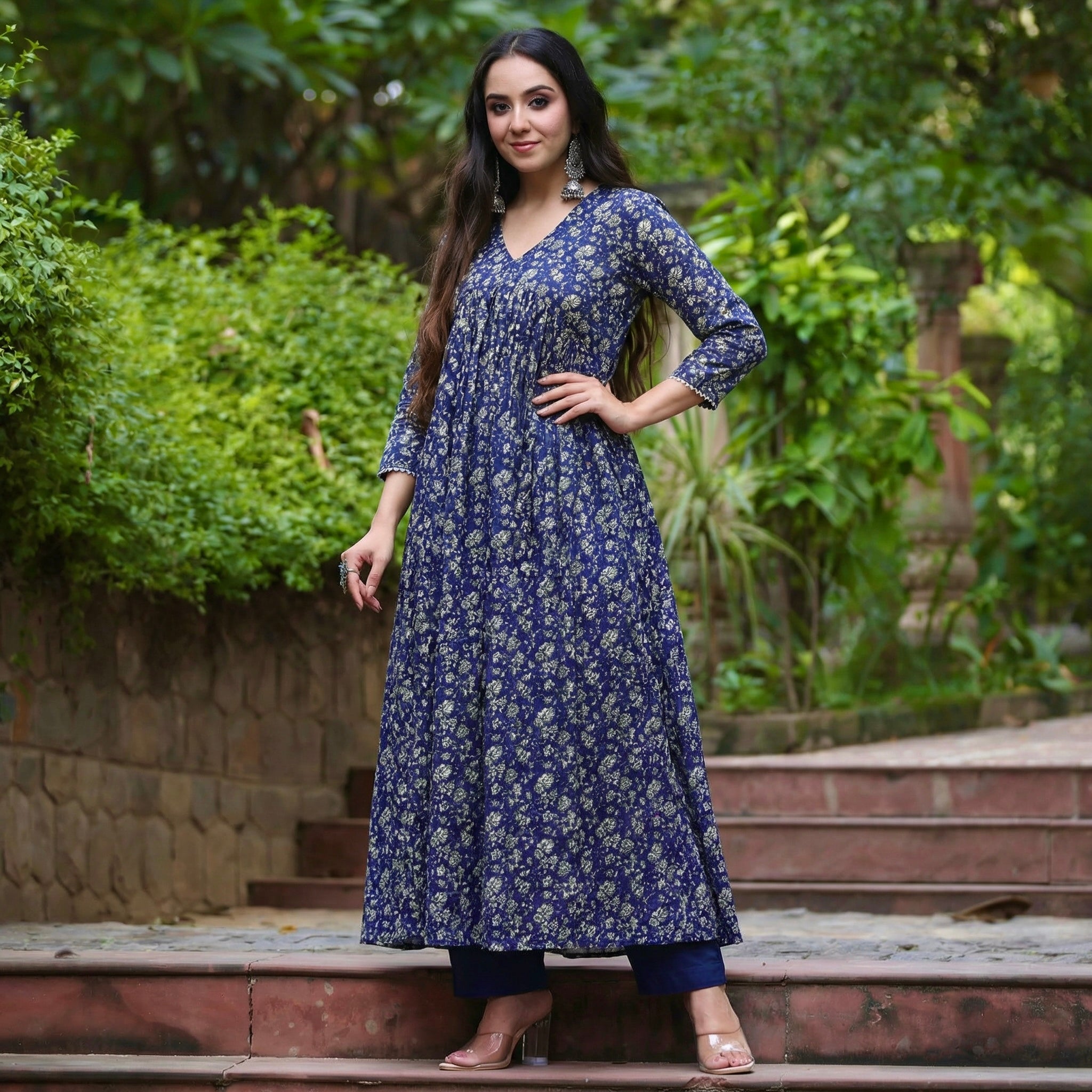 Vaurika Georgette Kurta