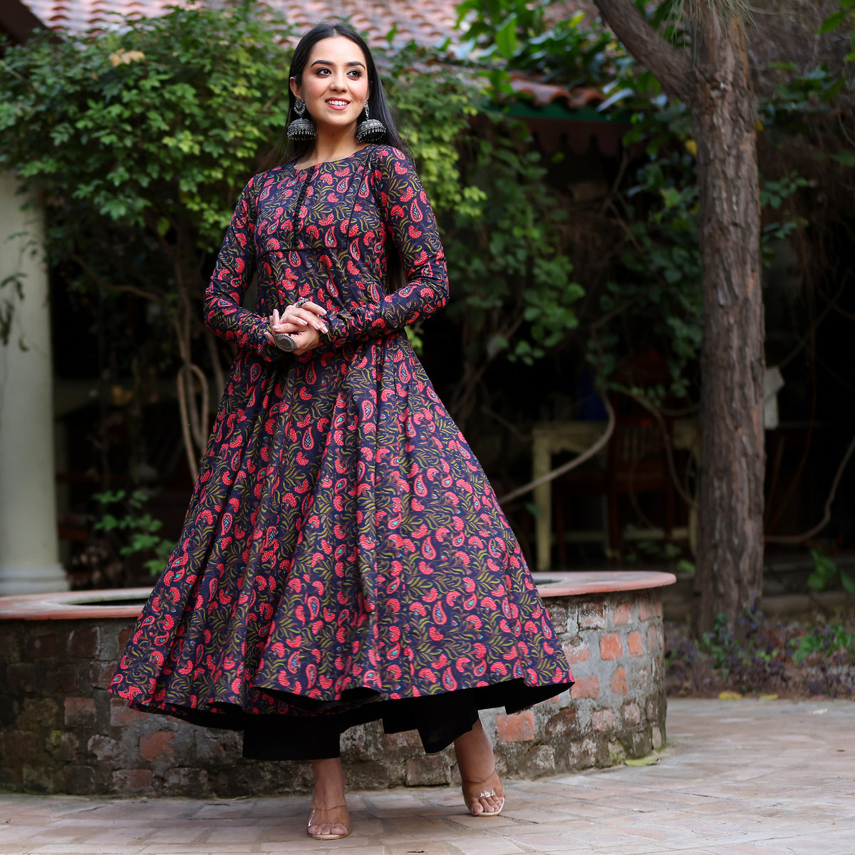 Veda paisley Gher Cotton Kurta
