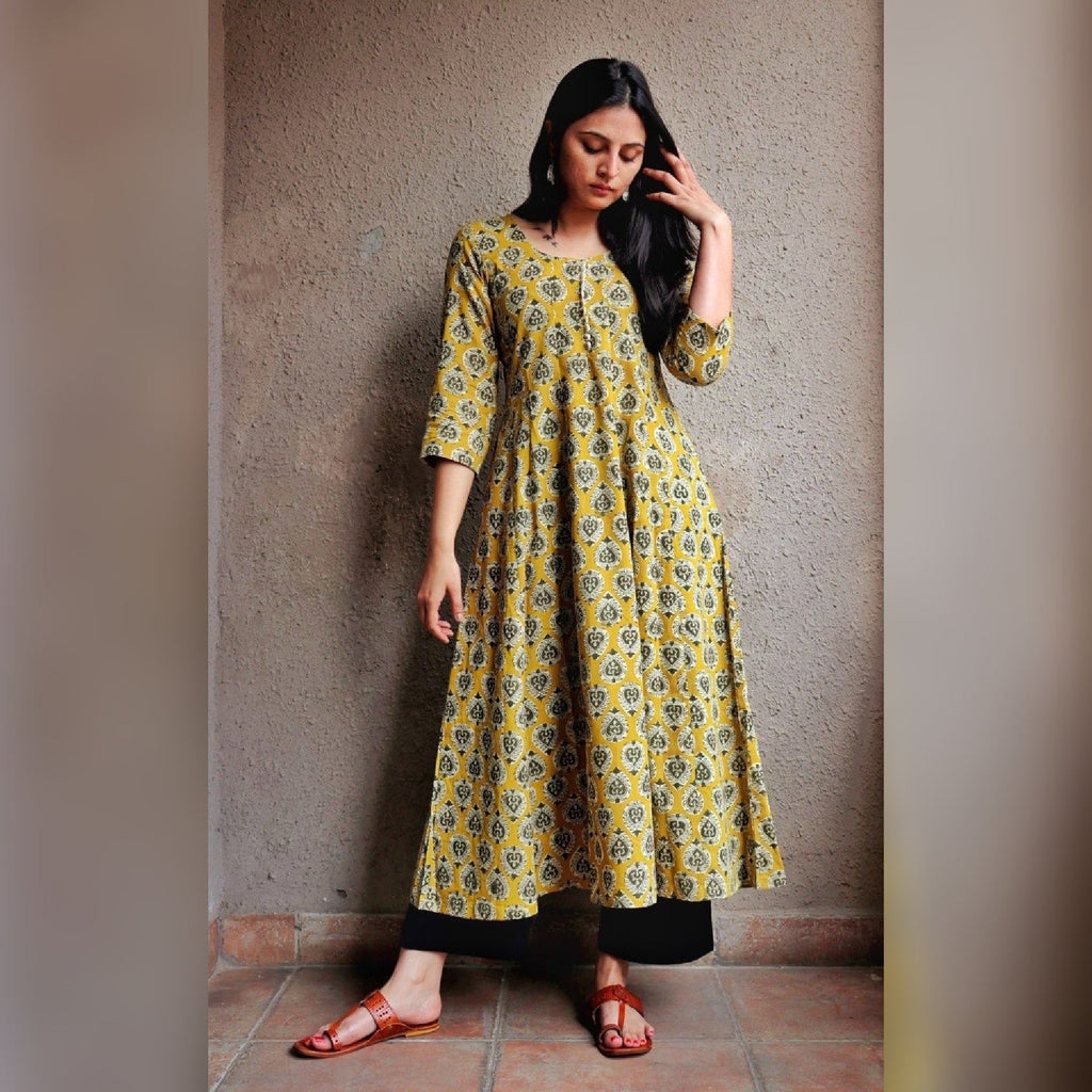 Mustard Kalidaar Kurta