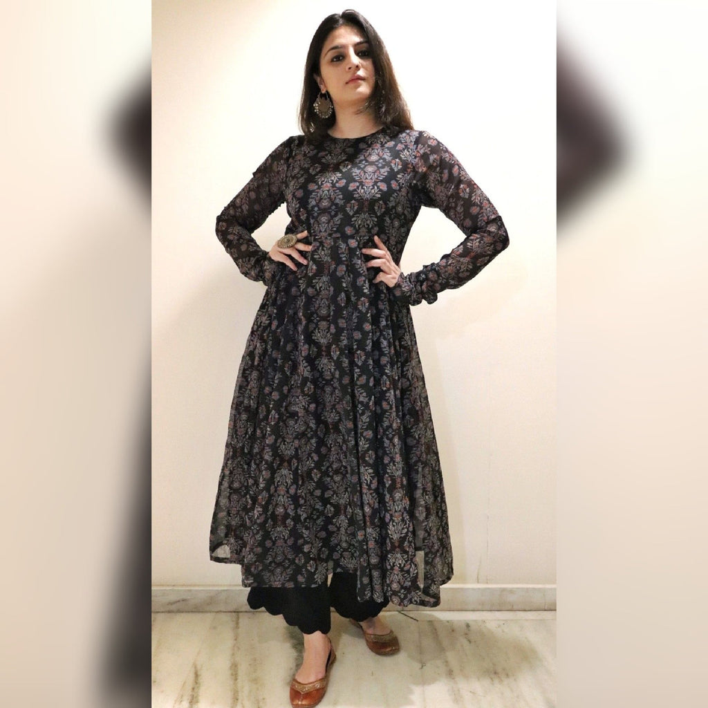 Latika Kalidaar Chiffon Kurta