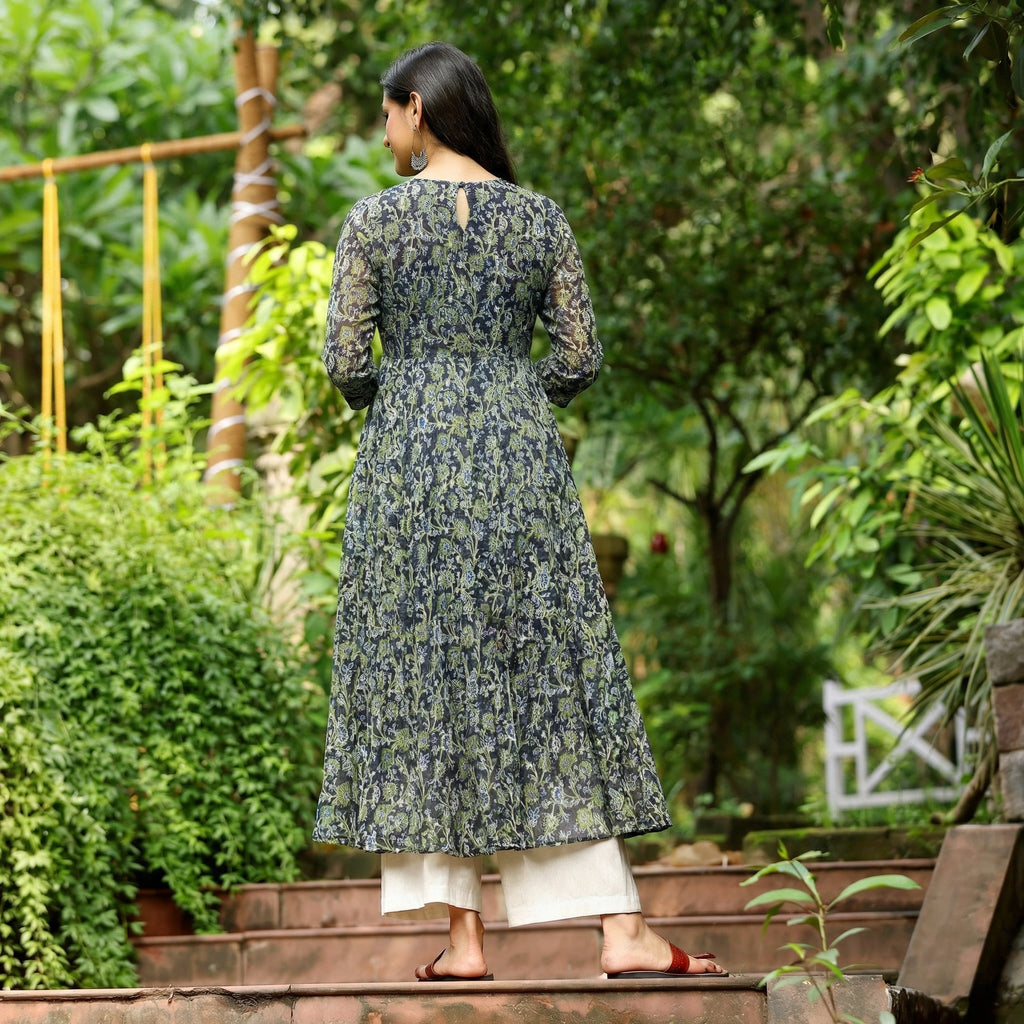 Prana Georgette Kurta