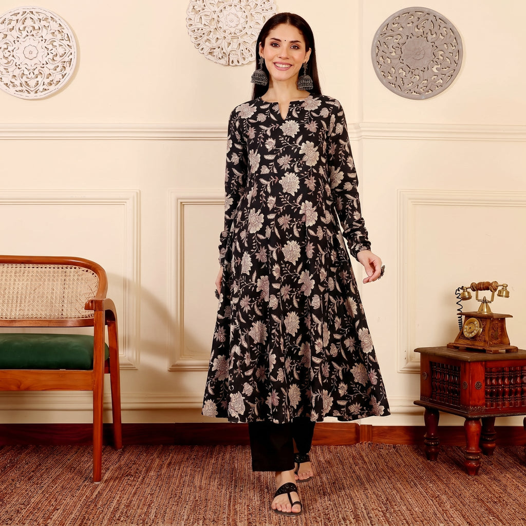 Rashika Black Cotton Kurta