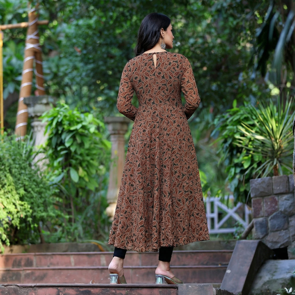 Gita Georgette Kurta