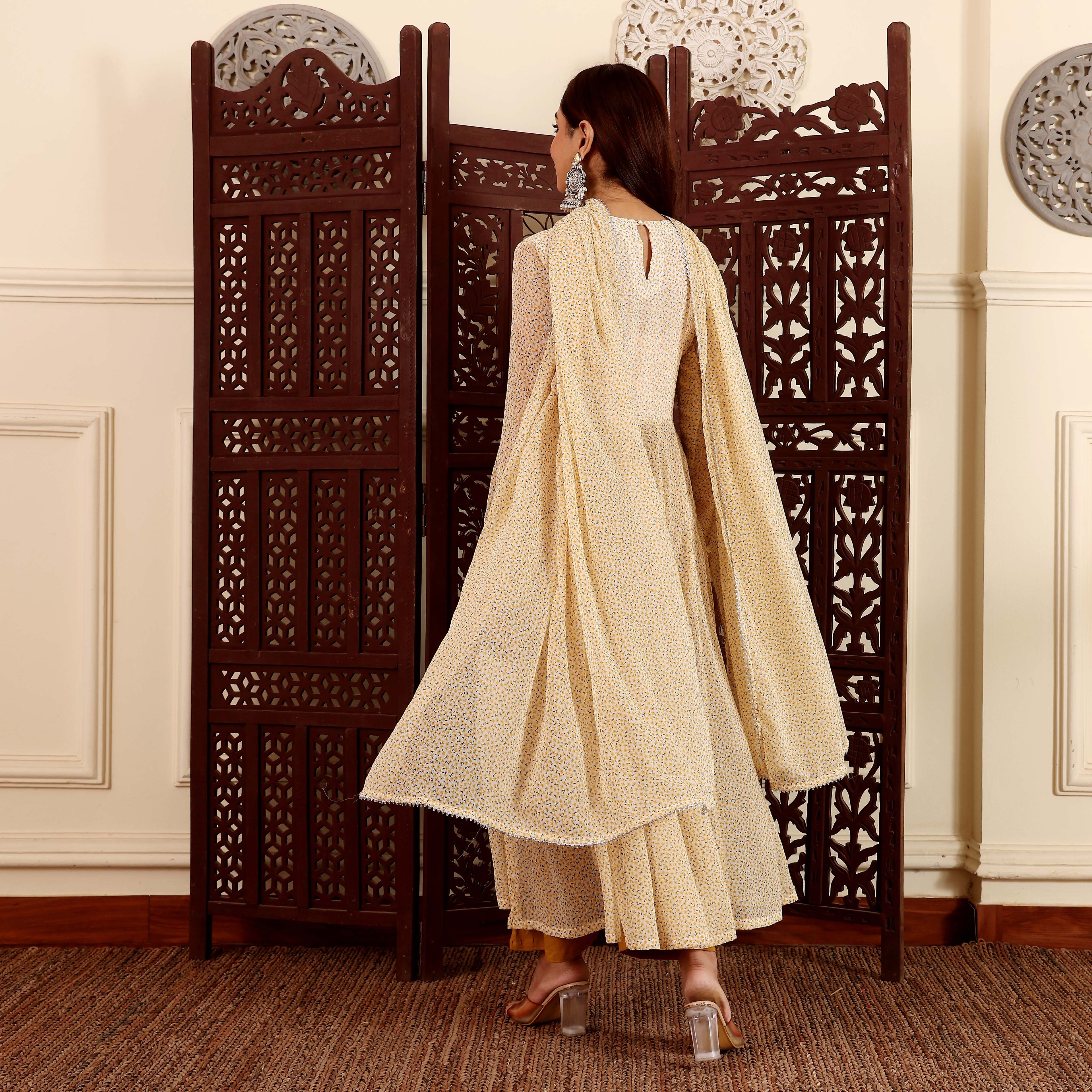 Sahava Georgette Set