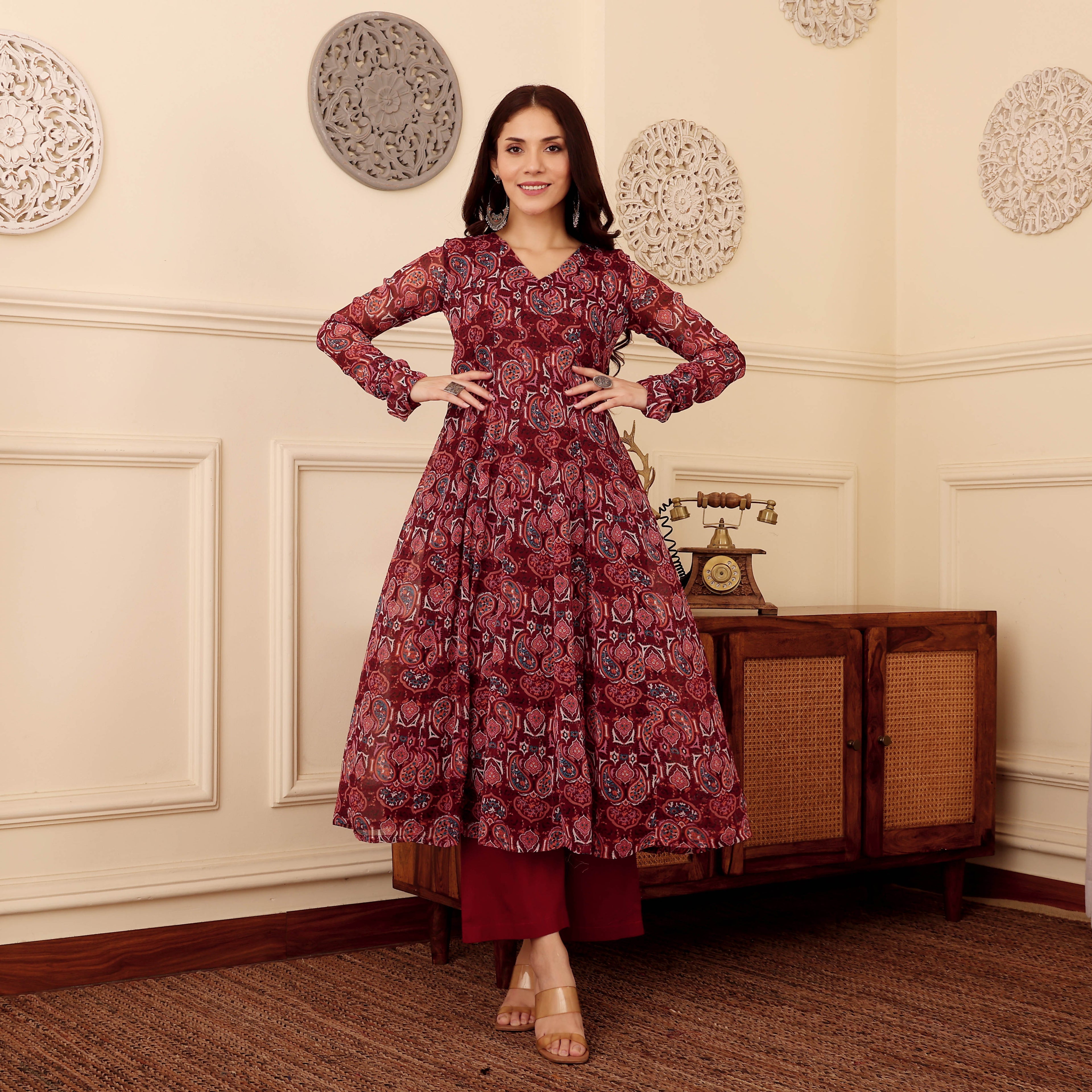 Tilotma Georgette Kurta